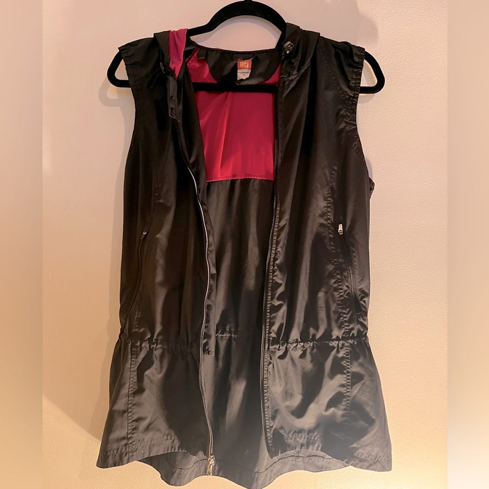 Lucy Tech Black Athletic Hooded Vest